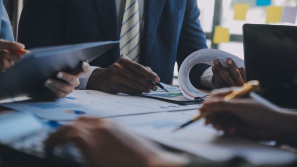 奇趣分分彩：香港会财局就举报人对罗兵咸永道的指控作出回应